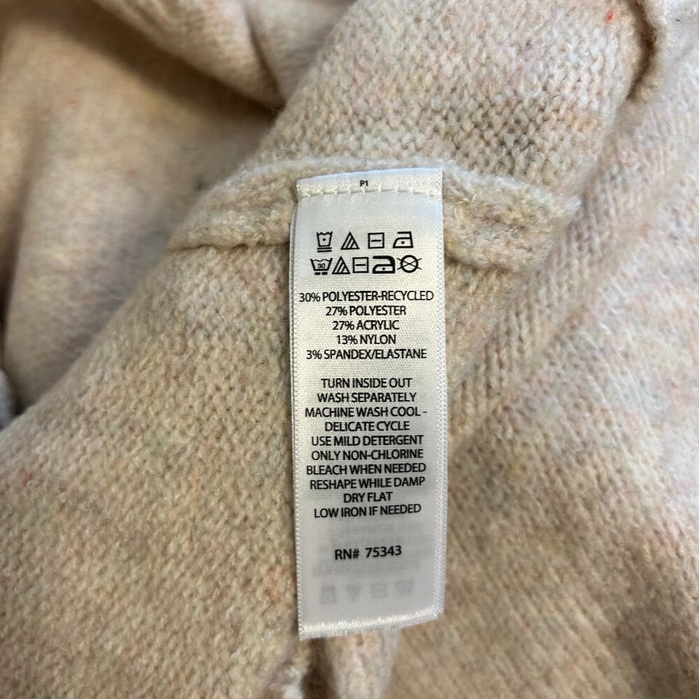 New Cupecakes & Cashmere Sweater: Size XL - Picture 9 of 10